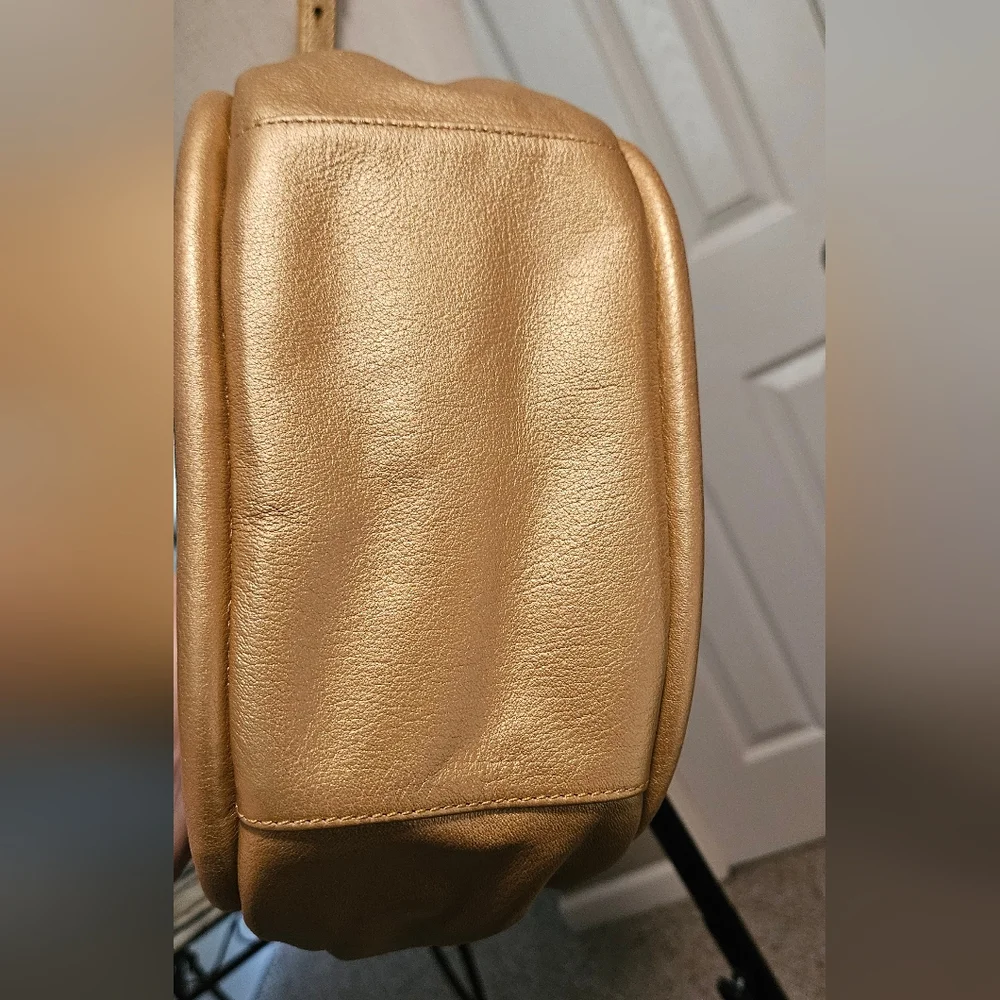 NWT HOBO Margot Satchel/crossbody: Dusty Gold 100% Gen Leather - Picture 8 of 14